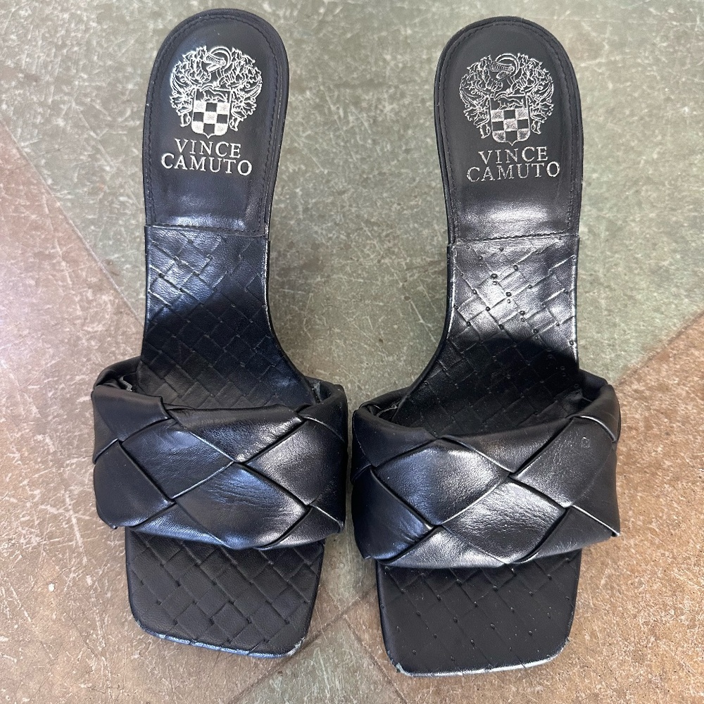 Vince Camuto Heels - Picture 2 of 5